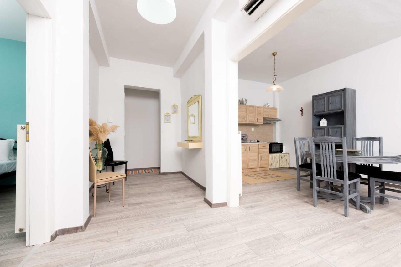 Anastasia'S Apartment Liménasz Kültér fotó